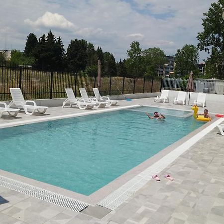 Riverside VIP Аpartments Aparthotel Sunny Beach Buitenkant foto